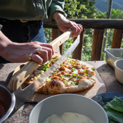 Solo Stove Cradle Pizza Slicer
