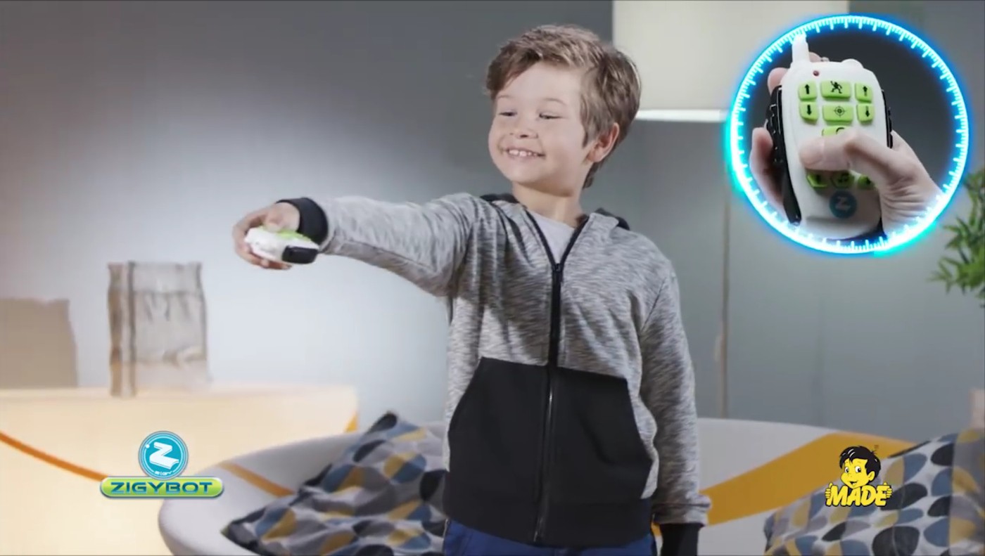 Zigybot poate fi controlat de la distanță
