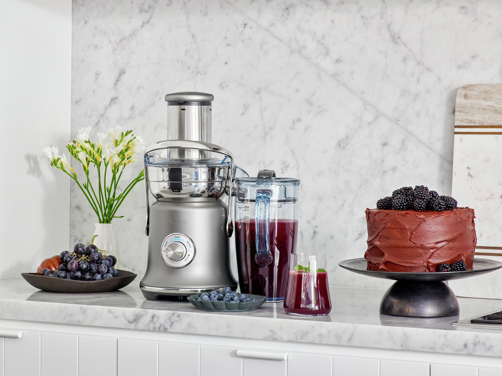 Prezentarea storcătorului Sage SJE830BSS