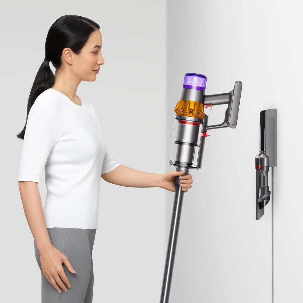 Prezentare aspirator Dyson V15 Detect Fluffy