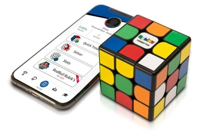 Rubik's Cube cu design original - dar inteligent și interactiv