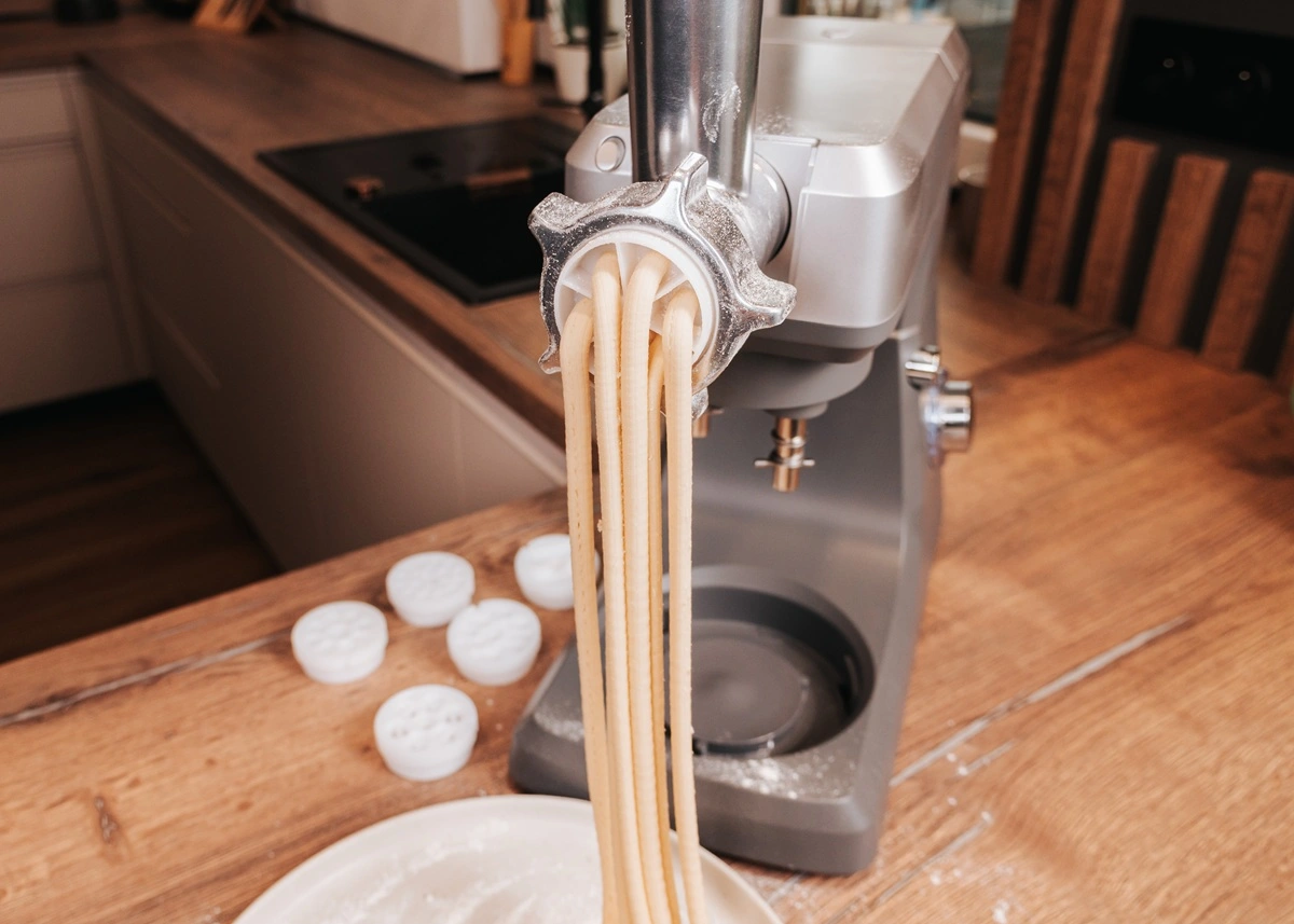 Aparat de făcut paste pentru a face paste proaspete de casă