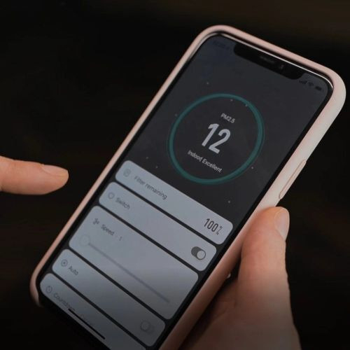 Controlați purificatorul de aer prin intermediul aplicației