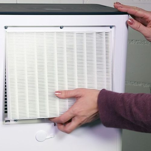 Cu filtrul HEPA opțional, se transformă și într-un purificator de aer