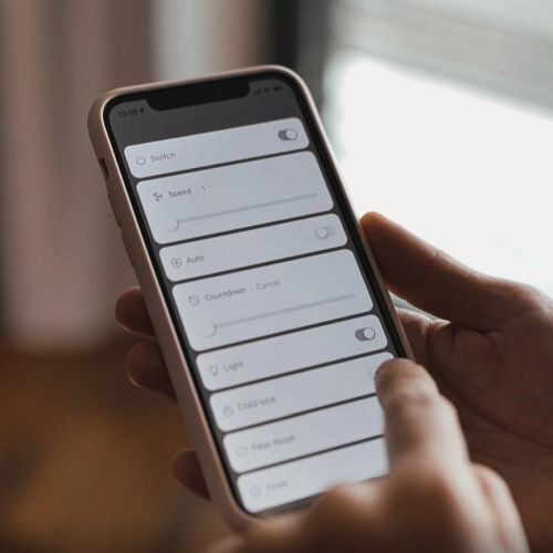 Controlați umiditatea prin intermediul aplicației