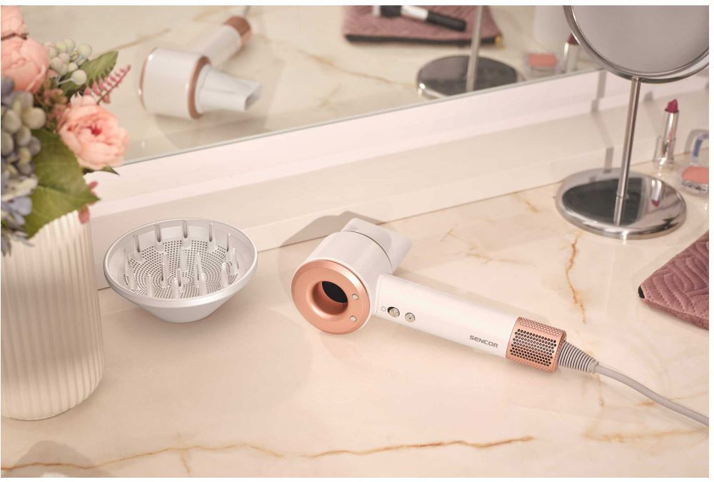 Accesorii practice cu fixare magnetică