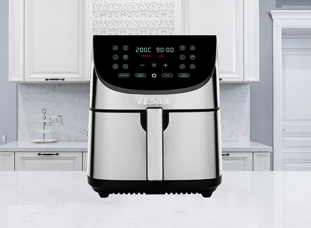 Prezentarea friteuzei cu aer cald Tesla AirCook Q70 XXL