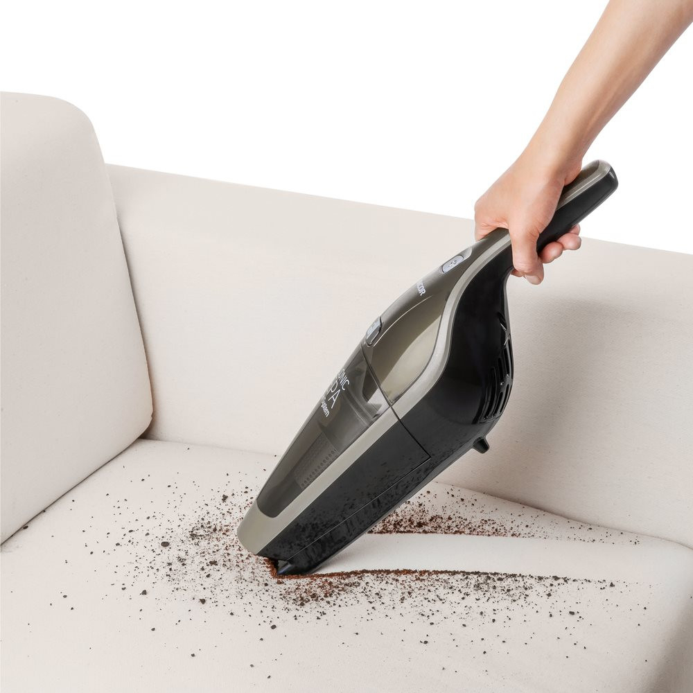 Aspirator de mână integrat